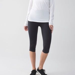 Lululemon In The Flow Crop II Heathered Deep Coal grey seamless tights